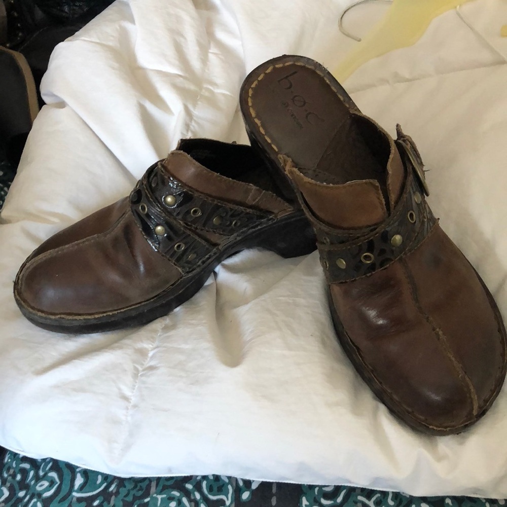 Clogs